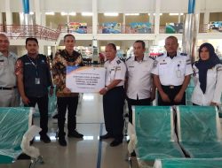 Tingkatkan Kenyamanan Calon Penumpang, Jasa Raharja Berikan Bantuan Kursi Tunggu di Terminal Rajabasa