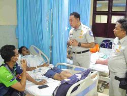 Lakukan Kunjungan ke Rumah Sakit, Rivan A. Purwantono  Pastikan Korban Kecelakaan Terlayani dengan Baik