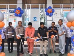 Tingkatkan Fasilitas & Keselamatan Pengguna Angkutan Umum, Jasa Raharja Hibahkan Satu Unit Halte ke  Pemkot Batam