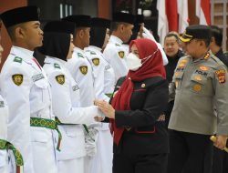 Walikota Kukuhkan 37 Paskibraka Bandar Lampung