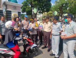 Jasa Raharja Bersama Mitra Edukasi Pengendara yang Lakukan Pelanggaran