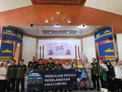 Jasa Raharja Edukasi Tenaga Pengajar di SMKN 2 Bandar Lampung