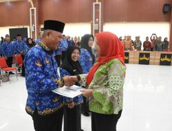 Walikota Eva Serahkan SK 86 ASN Pensiun