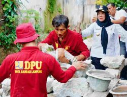 PU Bandar Lampung Terjunkan 50 Pekerja Kebut Pembangunan 13 Talud Jebol Akibat Banjir