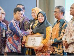 Pemkot Bandar Lampung Terima Sertifikat Eliminasi Malaria dari Kemenkes