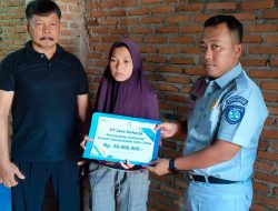 Jasa Raharja Kotabumi Serahkan Santunan Kepada Ahli Waris Kecelakaan  di Jalan Soekarno Hatta Kec Kotabumi Selatan Lampung Utara
