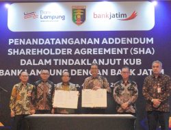 Bank Lampung Teken Addendum Shareholder Agreement dengan Bank Jatim