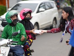 Masyarakat Apresiasi  Program Berbagi Takjil Bank Lampung
