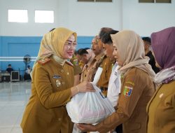 Korpri Ramadan Berbagi, Wagub Jihan Nurlela Salurkan Bantuan untuk ASN Golongan I dan II