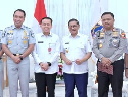 Audiensi Pembina Samsat Nasional dengan Gubernur DKI Jakarta,  Bahas Sinergi untuk Penerapan Kebijakan Samsat yang Efektif dan  Efisien untuk Warga Jakarta