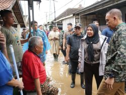 Walikota  Tinjau Banjir di Kecamatan Panjang