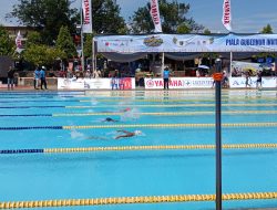 1.300 Peserta Ramaikan Kejuaraan Renang di Kolam Renang Pahoman