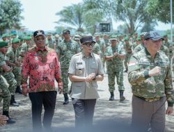 Gubernur Rahmat Mirzani Djausal Dampingi Menteri Pertahanan RI Sjafrie Sjamsoeddin Tinjau Fasilitas Markas Komando Batalyon Infanteri  TP 848/Satya Pandya Cakti Anak Tuha, Lampung Tengah