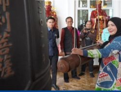 Wali Kota Eva Dwiana Kunjungi Vihara Amurwa Bhumi Graha