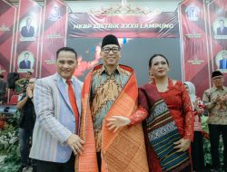 Gubernur Mirza Terima Penghargaan dari HKBP atas Kepemimpinan dan Dedikasi Perkuat Kerukunan di Lampung