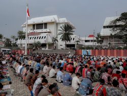 Hujan Perdana Setelah Kemarau, Bandar Lampung Diselimuti Kesejukan